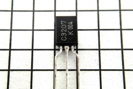 Транзистор 2SC 3207  (TO-92MOD)