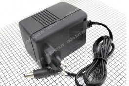 Блок питания трансформаторный  12В 1A  AC-DC (в розетку, штекер 2,5х5,5 мм)