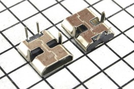 Гнездо USB micro B 2 pin на плату (2 вывода крепления вниз, посредине)