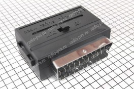 Переходник  шт-SQ х 3гн-RCA (in/out) с переключателем