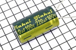 Конденсатор 220,0 х 100 V (13 x 25) 105°